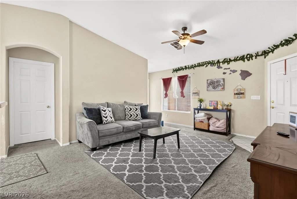 832 Binbrook, Henderson, NV 89052