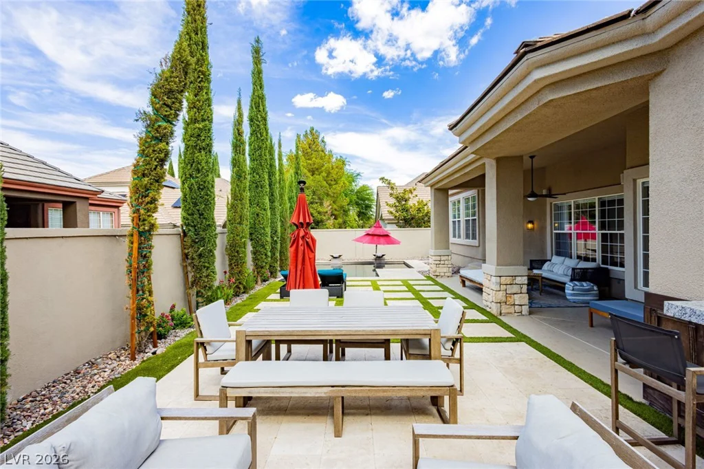 9700 Gavin Stone, Las Vegas, NV 89145