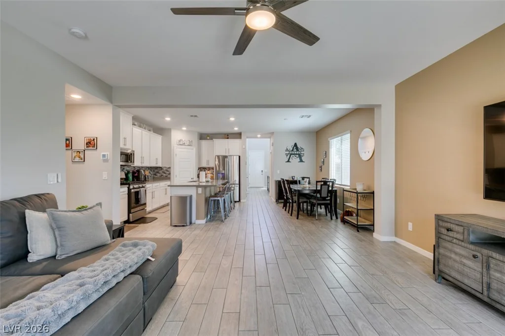 4333 Panoramic View, North Las Vegas, NV 89084