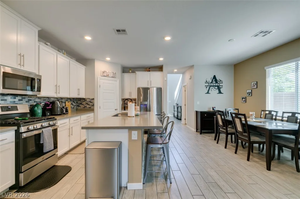 4333 Panoramic View, North Las Vegas, NV 89084