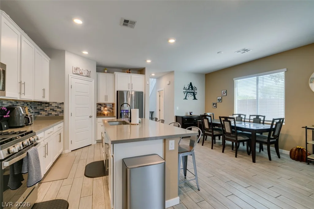 4333 Panoramic View, North Las Vegas, NV 89084