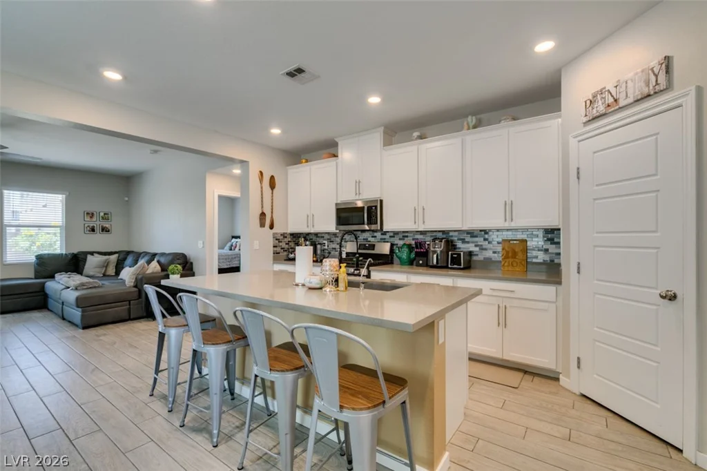 4333 Panoramic View, North Las Vegas, NV 89084