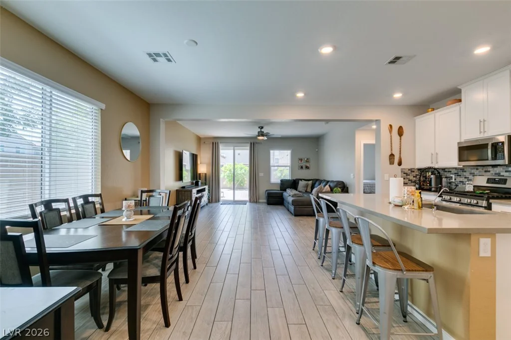 4333 Panoramic View, North Las Vegas, NV 89084