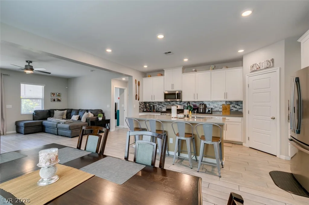 4333 Panoramic View, North Las Vegas, NV 89084