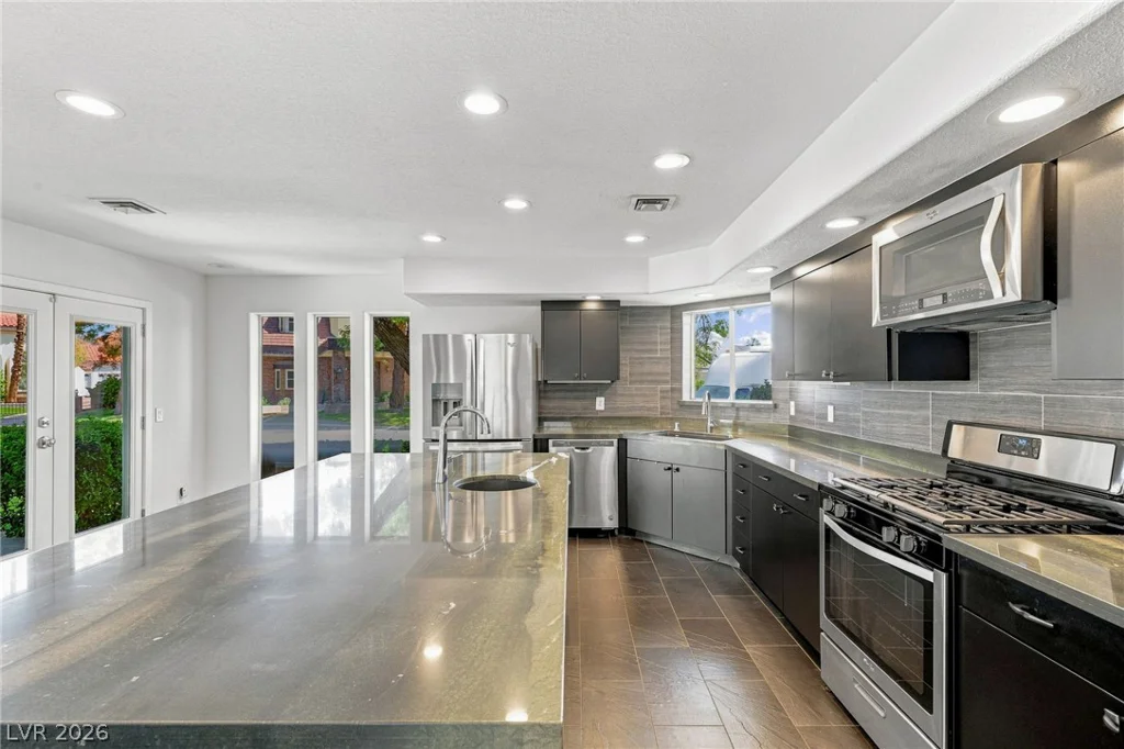 2401 Rancho Bel Air, Las Vegas, NV 89107