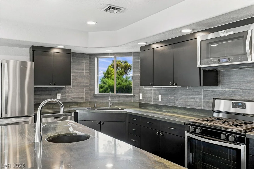 2401 Rancho Bel Air, Las Vegas, NV 89107
