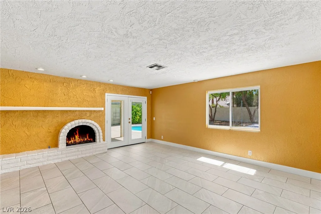 2401 Rancho Bel Air, Las Vegas, NV 89107
