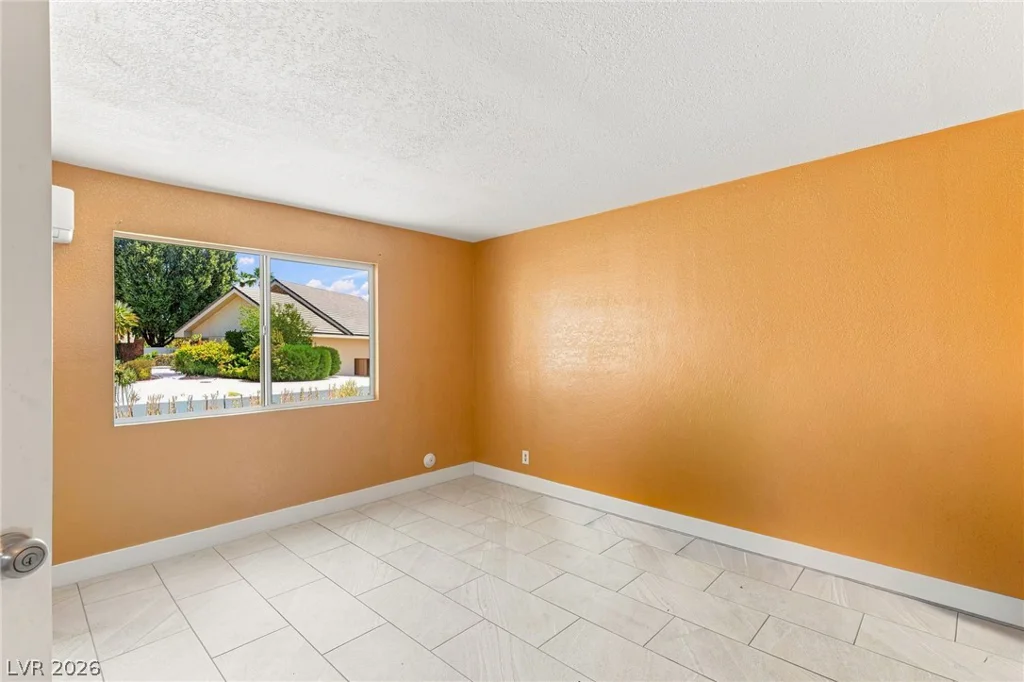 2401 Rancho Bel Air, Las Vegas, NV 89107