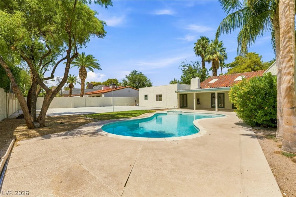2401 Rancho Bel Air, Las Vegas, NV 89107