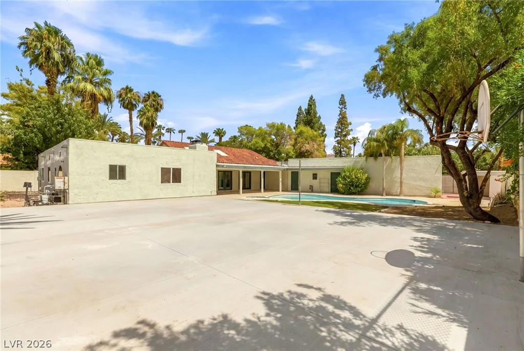 2401 Rancho Bel Air, Las Vegas, NV 89107
