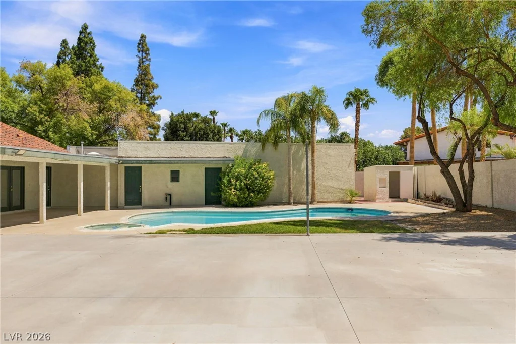 2401 Rancho Bel Air, Las Vegas, NV 89107