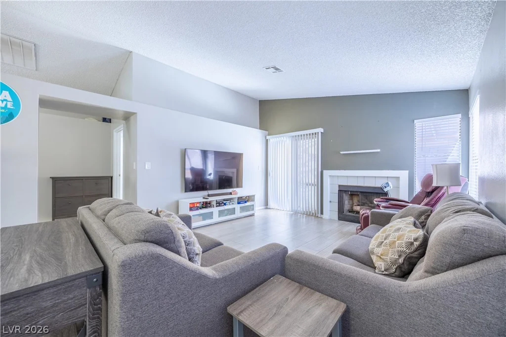 2681 Prairie Dunes, Las Vegas, NV 89142