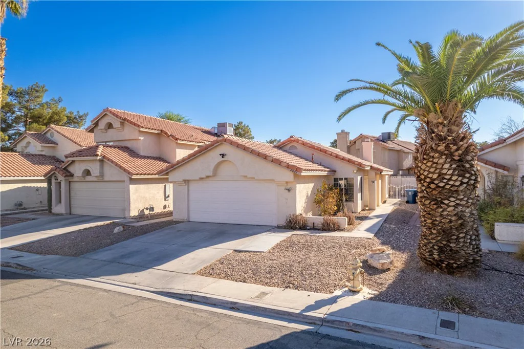 2681 Prairie Dunes, Las Vegas, NV 89142