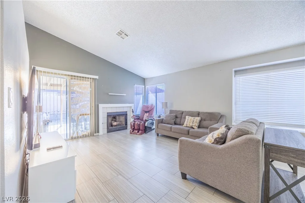2681 Prairie Dunes, Las Vegas, NV 89142