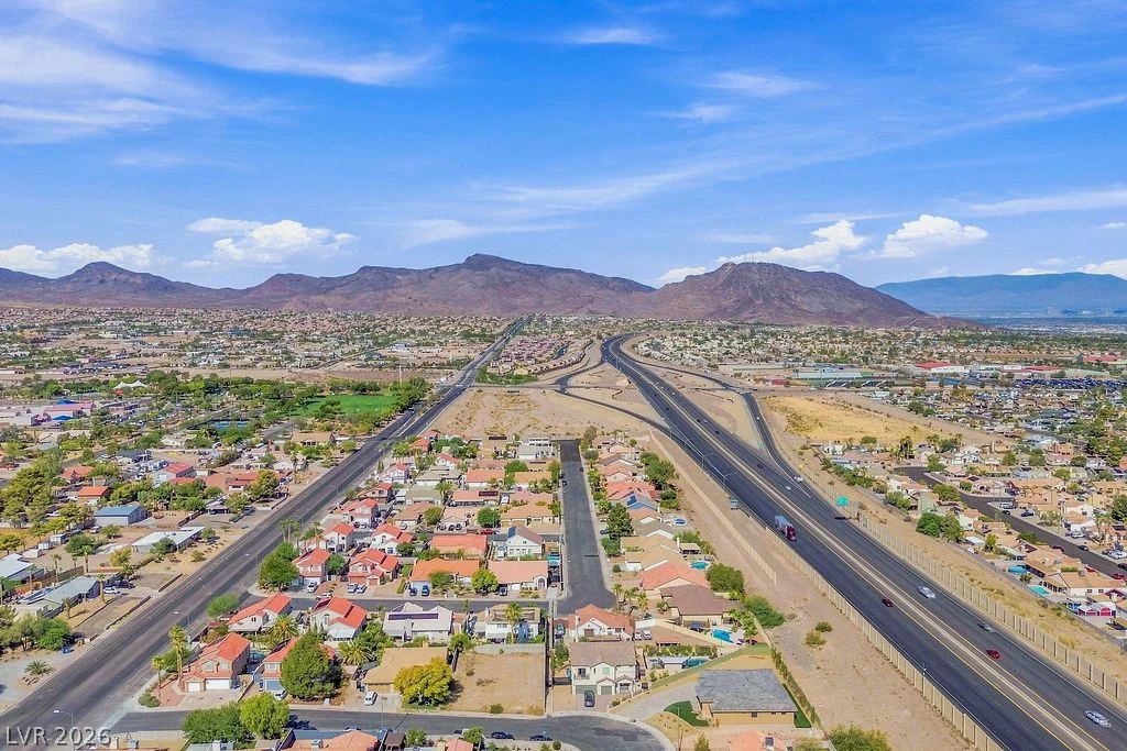 834 Waterloo, Henderson, NV 89002