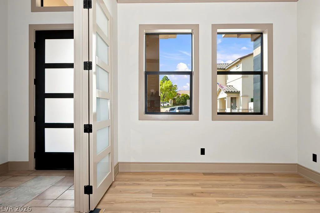 834 Waterloo, Henderson, NV 89002