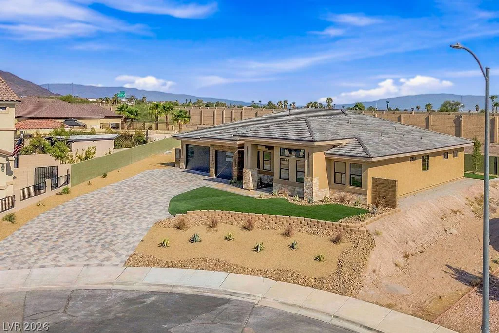 834 Waterloo, Henderson, NV 89002