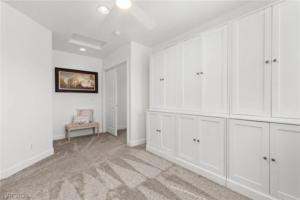 6195 Pine Banks, Las Vegas, NV 89141