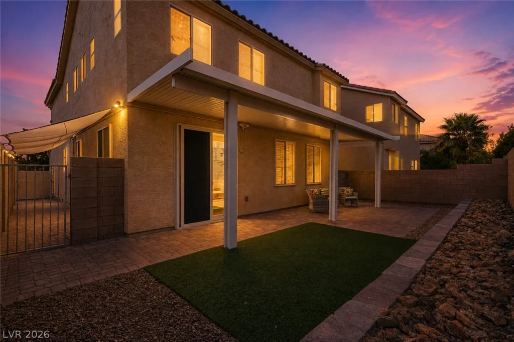 6195 Pine Banks, Las Vegas, NV 89141