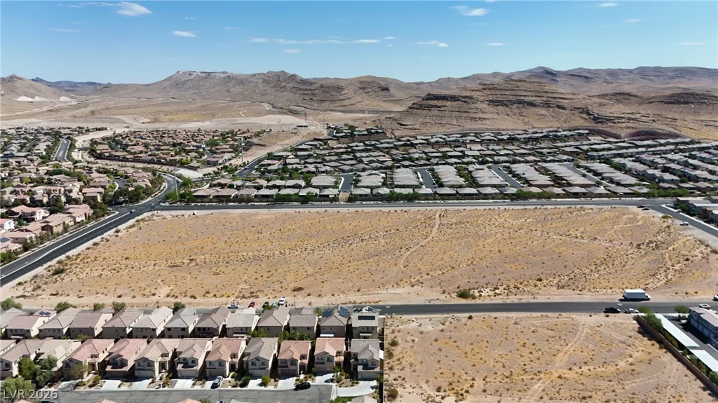 6195 Pine Banks, Las Vegas, NV 89141