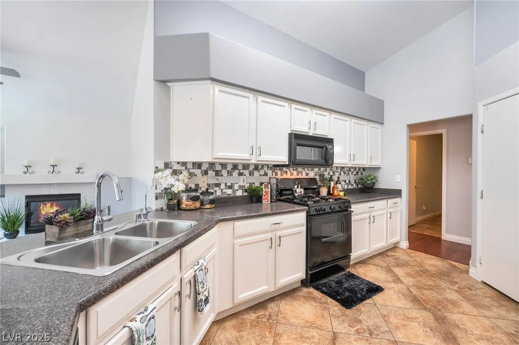 4851 Milorie, Las Vegas, NV 89130