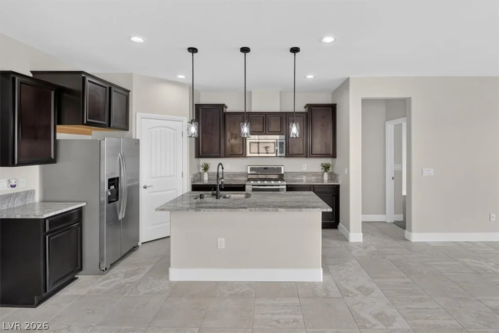 7790 Canyon Diablo, Las Vegas, NV 89179