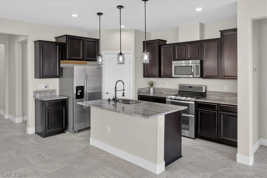 7790 Canyon Diablo, Las Vegas, NV 89179