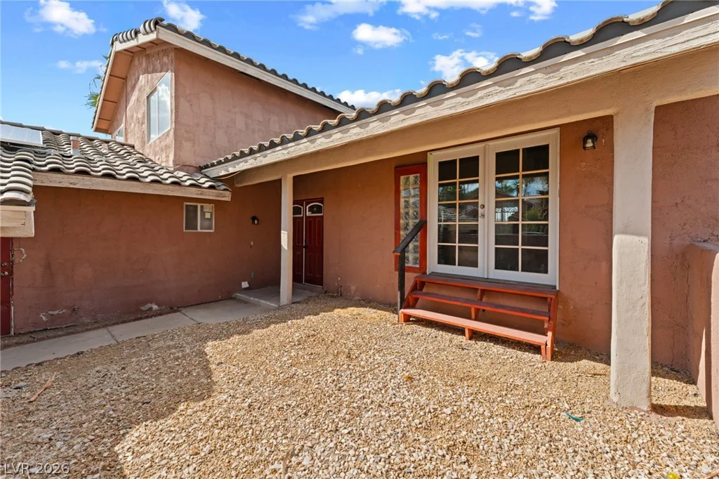 3750 La Junta, Las Vegas, NV 89120