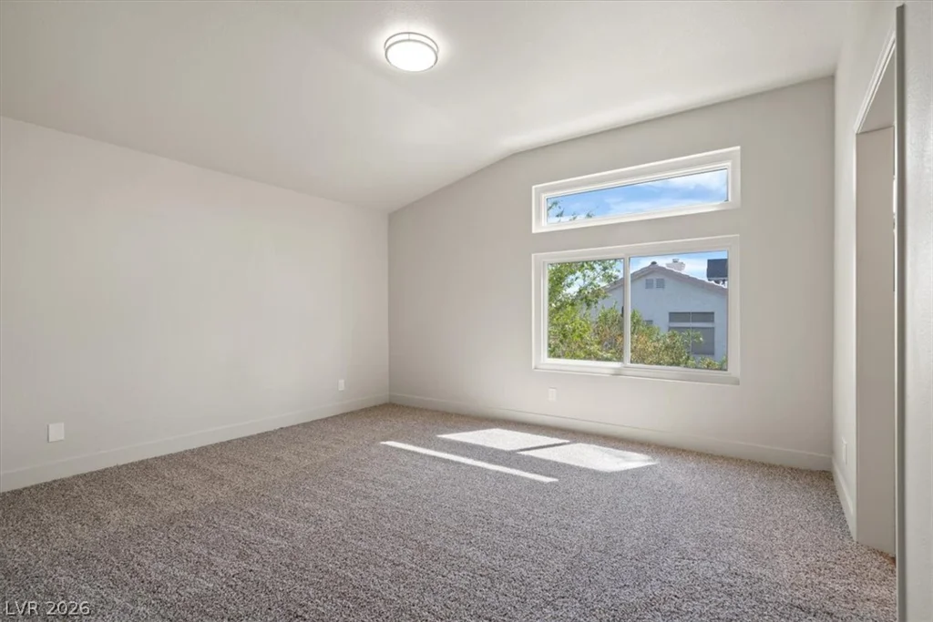 7050 Wine River, Las Vegas, NV 89119
