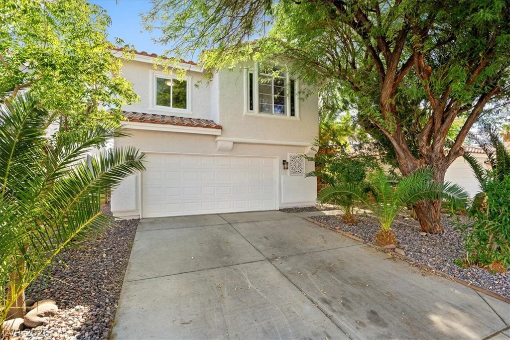 7050 Wine River, Las Vegas, NV 89119