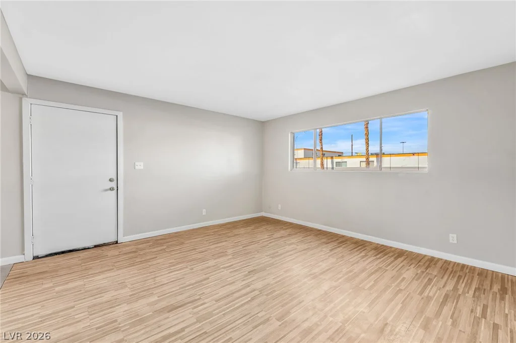 208 Orland, Las Vegas, NV 89107
