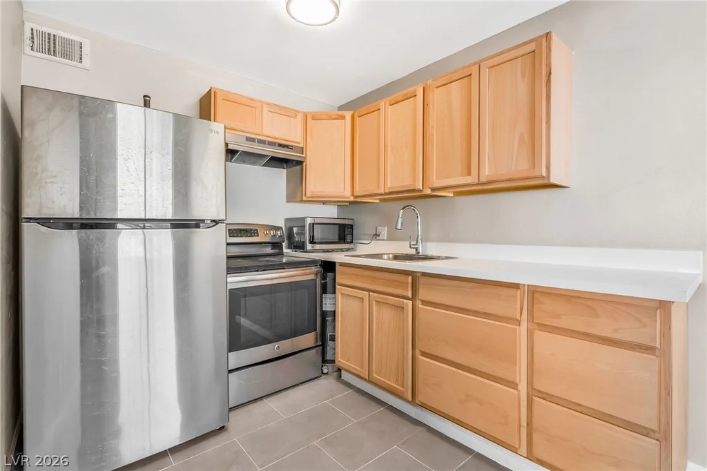 208 Orland, Las Vegas, NV 89107