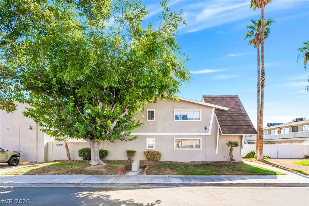208 Orland, Las Vegas, NV 89107
