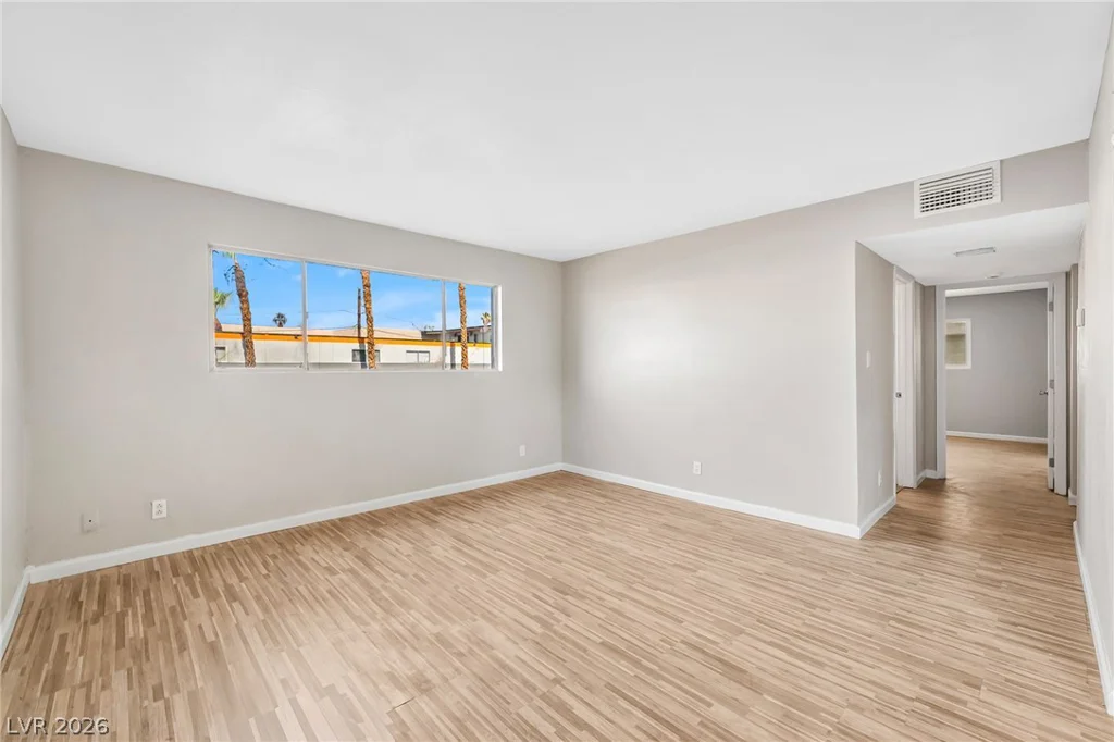 208 Orland, Las Vegas, NV 89107