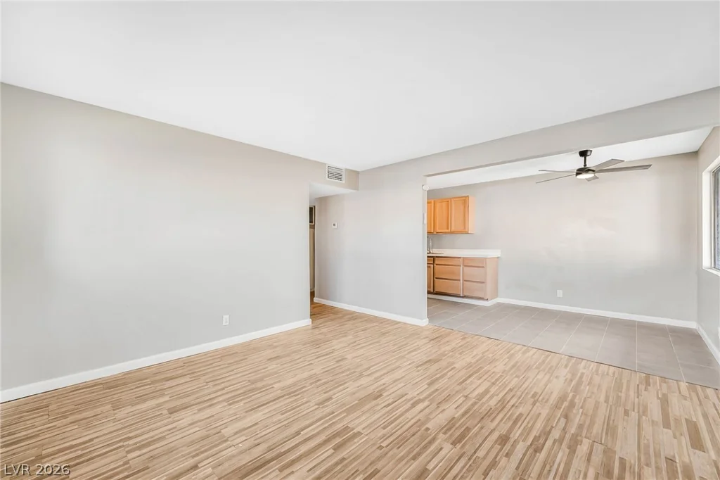 208 Orland, Las Vegas, NV 89107