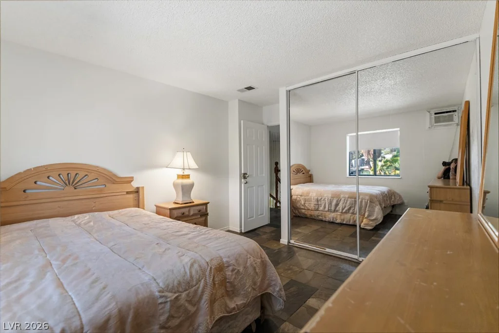 3198 El Cedro, Las Vegas, NV 89121