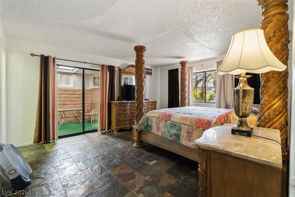 3198 El Cedro, Las Vegas, NV 89121