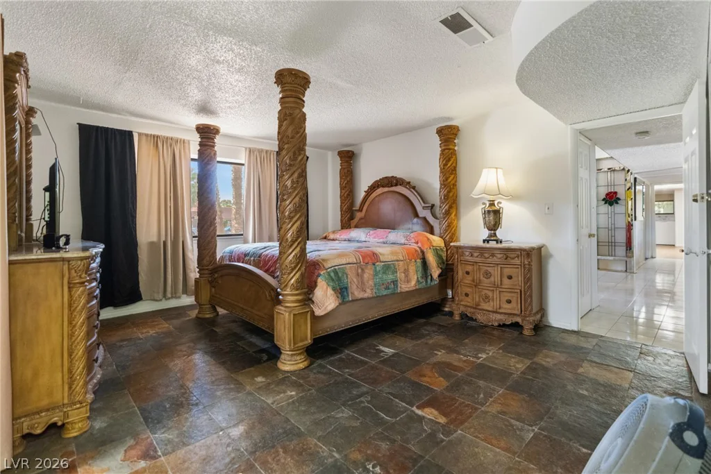 3198 El Cedro, Las Vegas, NV 89121
