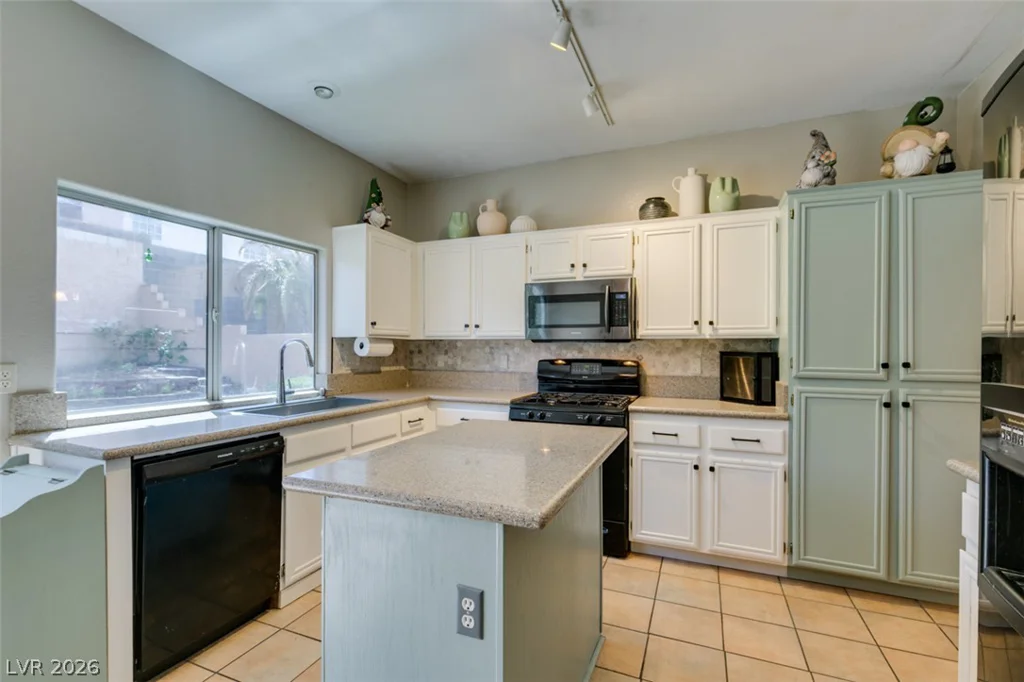 827 Fuerte, Henderson, NV 89015