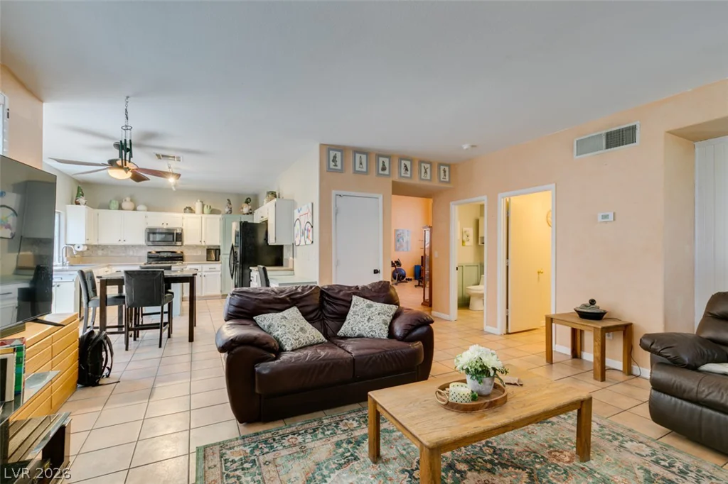 827 Fuerte, Henderson, NV 89015