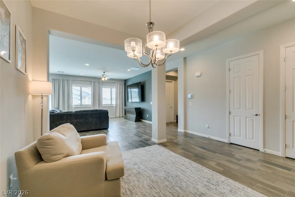 7012 Arabian Ridge, Las Vegas, NV 89131