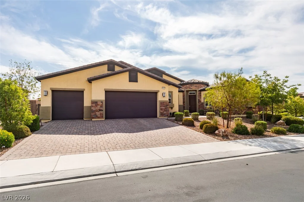 7012 Arabian Ridge, Las Vegas, NV 89131