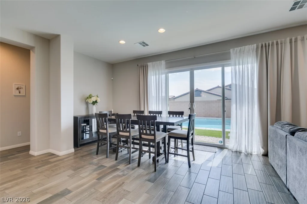 7012 Arabian Ridge, Las Vegas, NV 89131