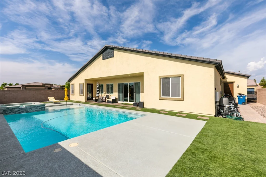 7012 Arabian Ridge, Las Vegas, NV 89131