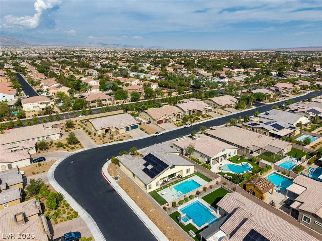 7012 Arabian Ridge, Las Vegas, NV 89131