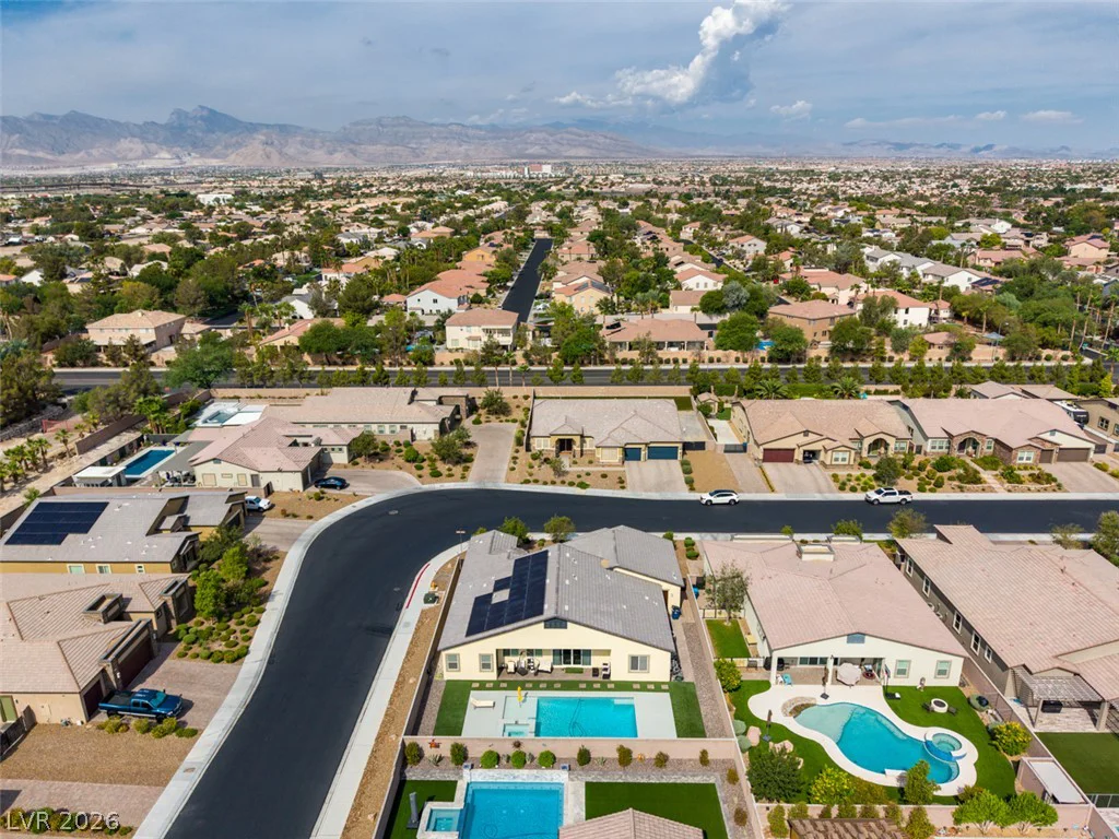 7012 Arabian Ridge, Las Vegas, NV 89131