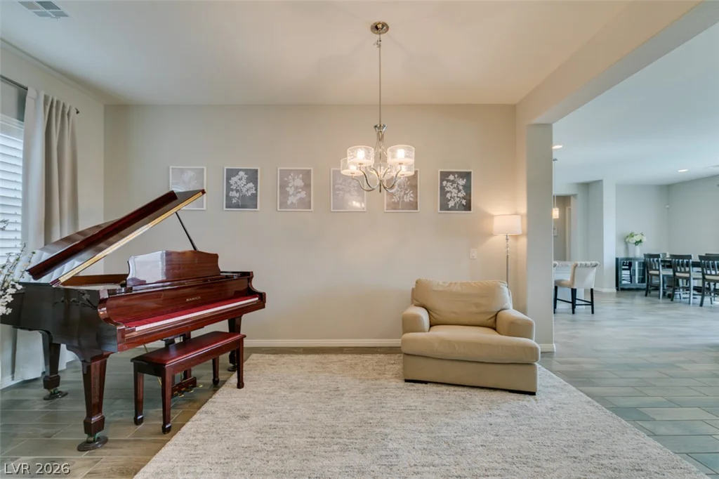 7012 Arabian Ridge, Las Vegas, NV 89131
