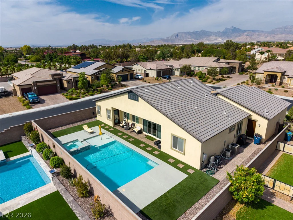 7012 Arabian Ridge, Las Vegas, NV 89131