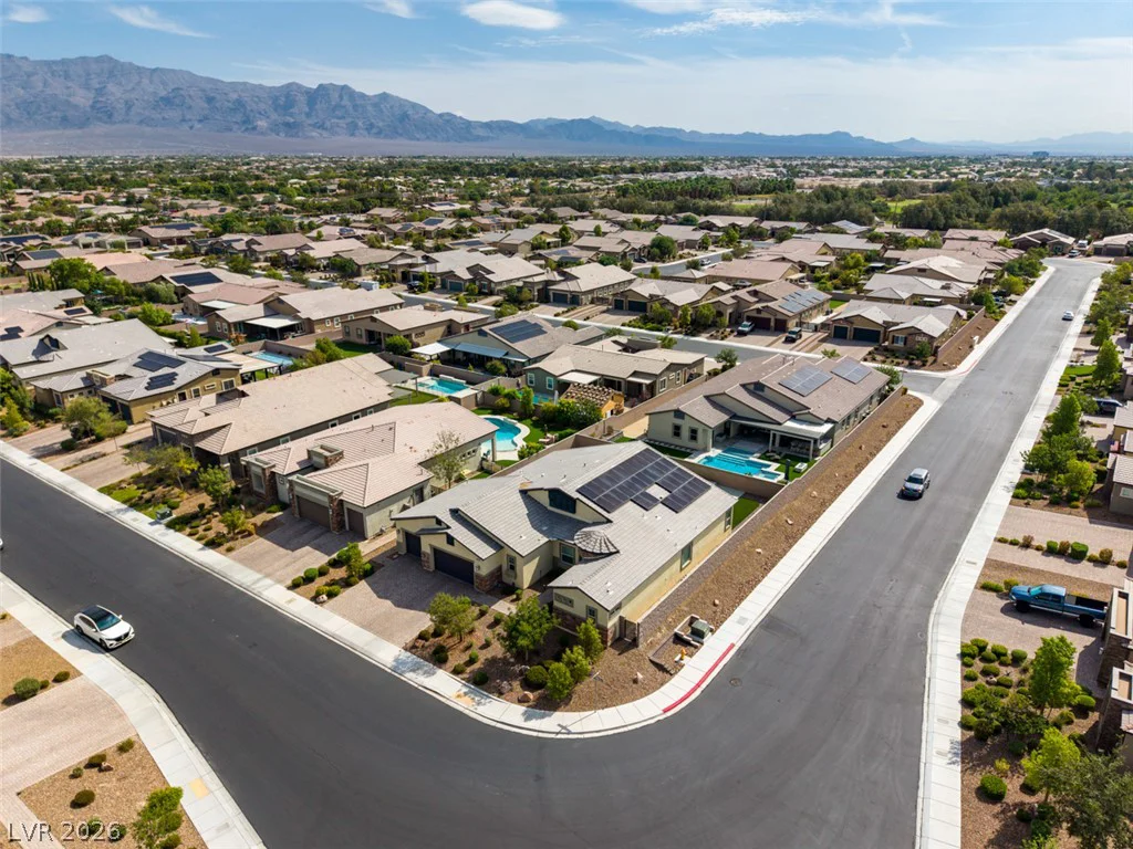 7012 Arabian Ridge, Las Vegas, NV 89131