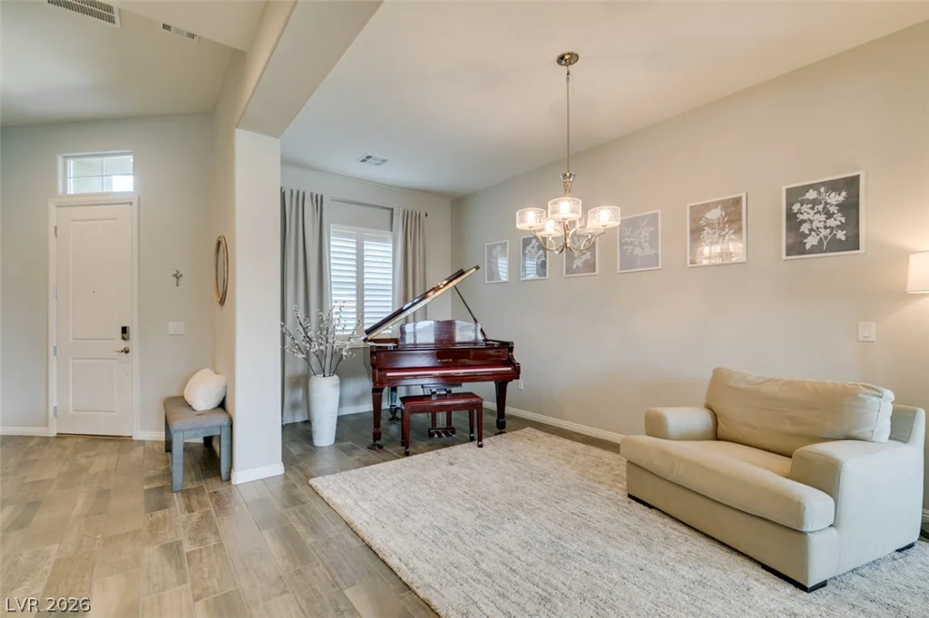 7012 Arabian Ridge, Las Vegas, NV 89131